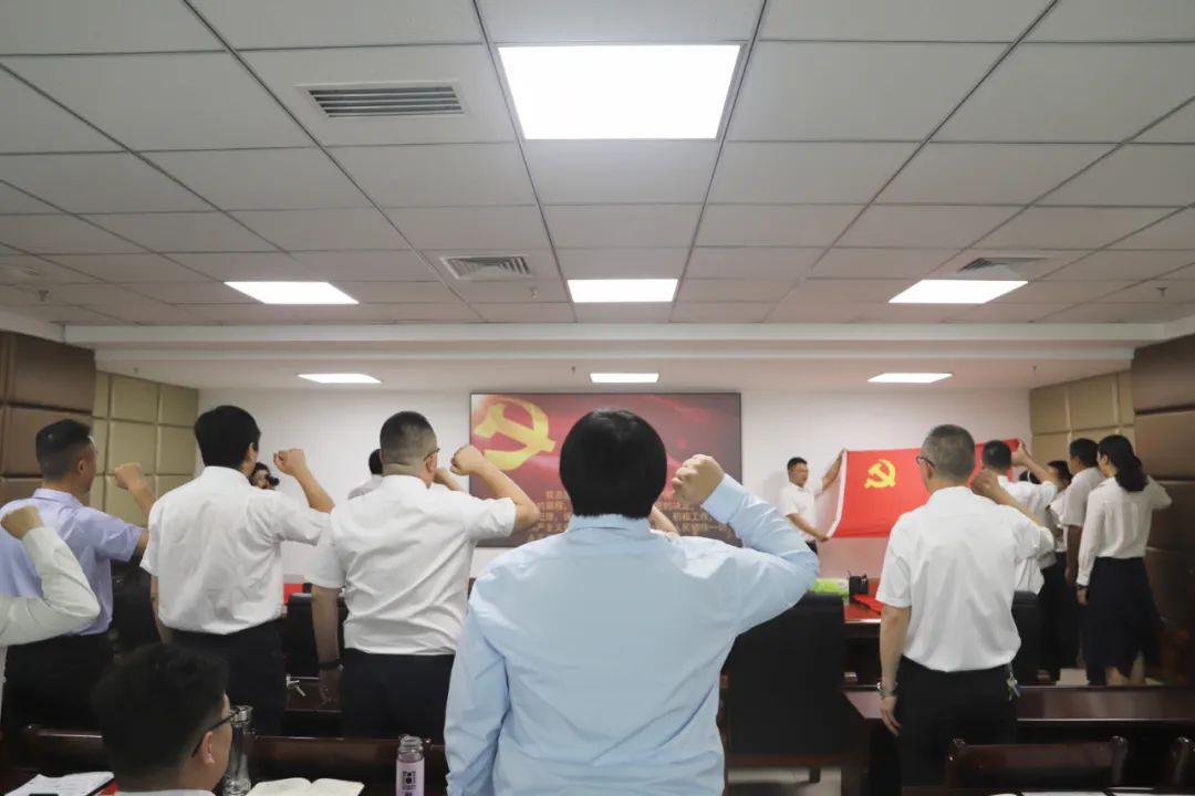 百年恰是风华正茂,百年征程历久弥新 百年恰是风华正茂,百年征程历久弥新