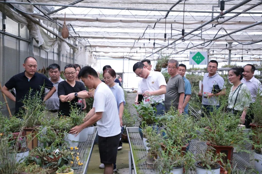 “数字技术赋能 助推乡村振兴”浙江省高校教师专题论坛顺利举办 “数字技术赋能 助推乡村振兴”浙江省高校教师专题论坛顺利举办