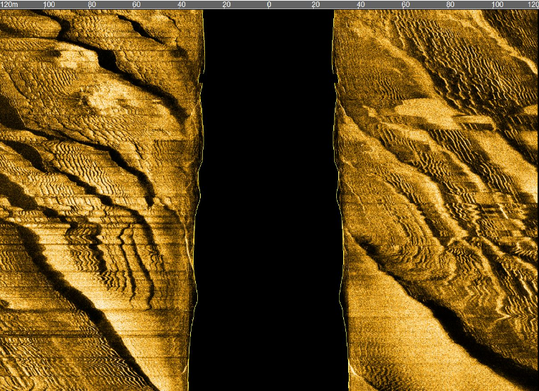 国产海洋地球物理设备简述----侧扫声纳