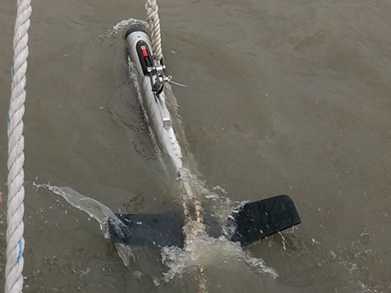 国产海洋地球物理设备简述----侧扫声纳