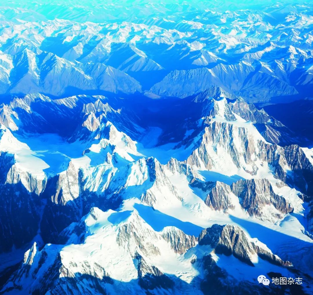 触摸地球的“皮肤” ――看中国版图上的惊人地貌 触摸地球的“皮肤” ――看中国版图上的惊人地貌