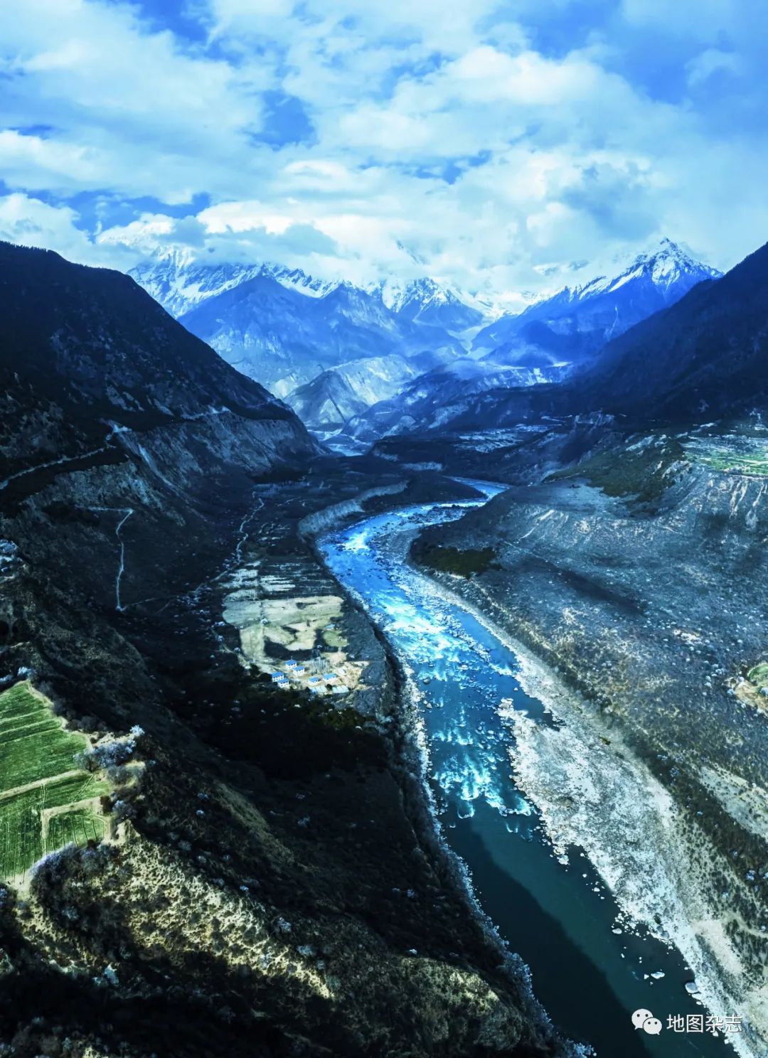 触摸地球的“皮肤” ――看中国版图上的惊人地貌 触摸地球的“皮肤” ――看中国版图上的惊人地貌