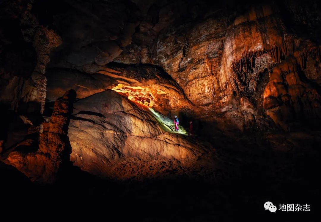 触摸地球的“皮肤” ――看中国版图上的惊人地貌 触摸地球的“皮肤” ――看中国版图上的惊人地貌